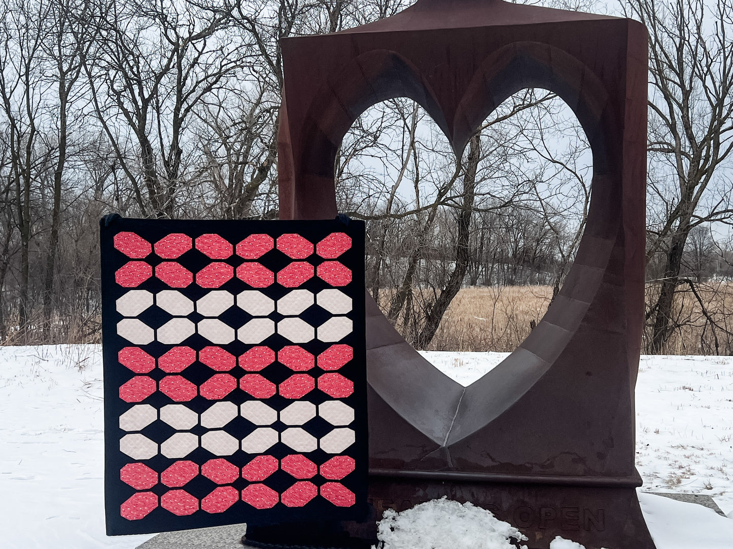 Cuddlekiss PDF Quilt Pattern - Automatic Download