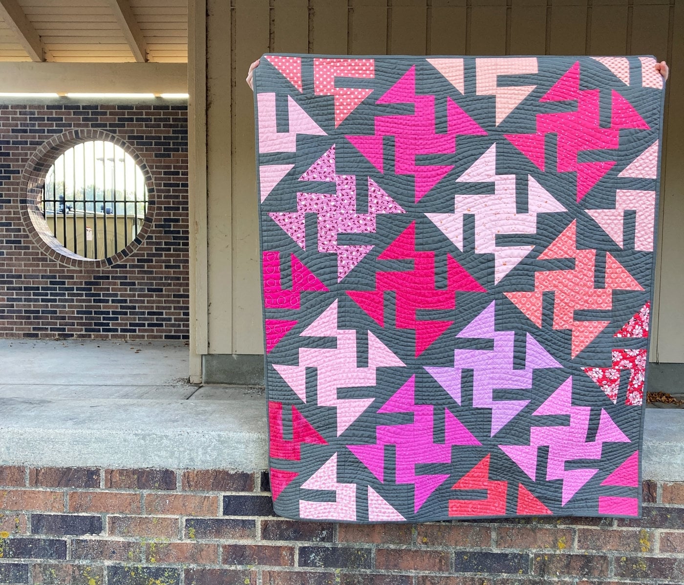 Zephyr - A Beginner-Friendly Modern Scrap Quilt Pattern in Five Sizes (PDF pattern)